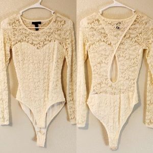 Lace keyhole bodysuit